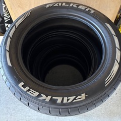 FALKEN ハイエース　ホワイトレター　タイヤ　2022年　の画像