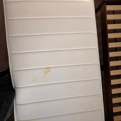 【商談中】ベットフレーム　ニトリ　シングルベッド　マットレス有の画像