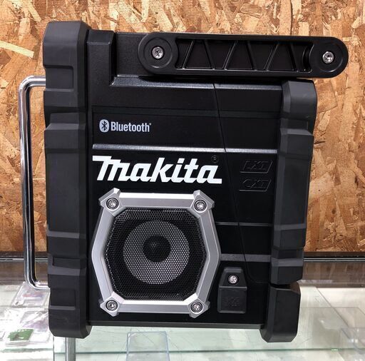 ジモティ割引有★【ジャングルジャングル岸和田店】makita　マキタ　充電式ラジオ　MR108