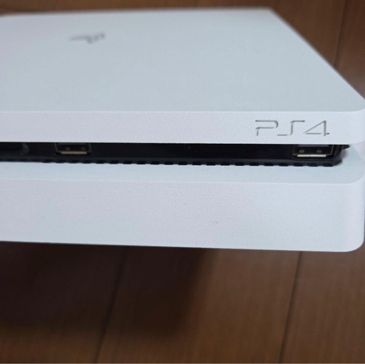 PS4 最終モデル　ホワイト