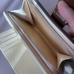 受け渡し先決定済　無料　財布の画像