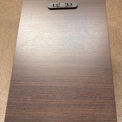 【商談中】サイドテーブル　チェスト　ニトリ　コンセント付きの画像