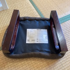 正座椅子の画像