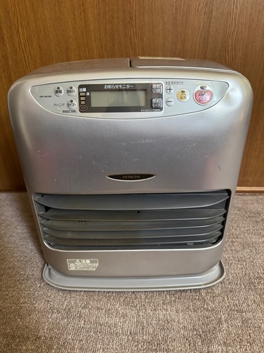 中古 石油ファンヒーター 日立 OVF-SK33D 2002年製 稼働品。7.2L。9 畳