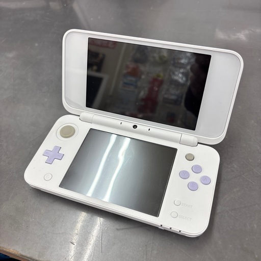 ?希少?美品?Nintendo/任天堂?Newニンテンドー2DS LL?JAN-001?ホワイト×ラベンダー?1575