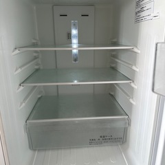 冷蔵庫　Hisenseの画像