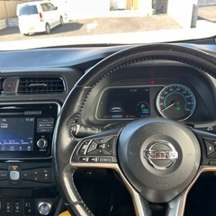 ZE1 リーフ　１０万台記念車仕様の画像