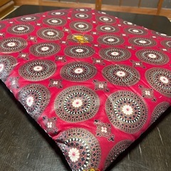 座布団3枚セット　インド風　マンダラ模様　赤系の画像