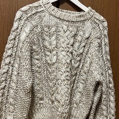 【新品未使用】classical elfケーブルニット Mサイズ ベージュの画像