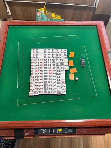 全自動　雀卓