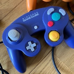 ゲームキューブコントローラーの画像
