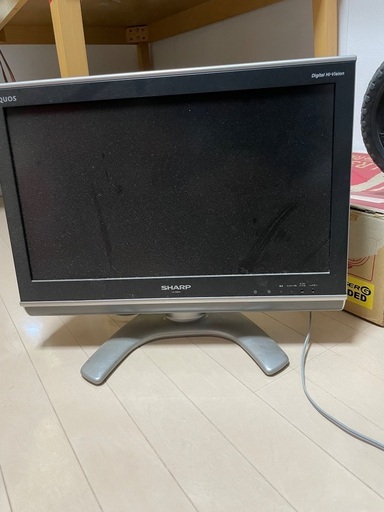 SHARP 20型TVお譲りします (トト) 船橋のテレビ《液晶テレビ》の中古