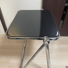 テーブル縦71cm,横72cm(折り畳み可)の画像