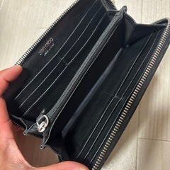 ジミーチュウ財布の画像