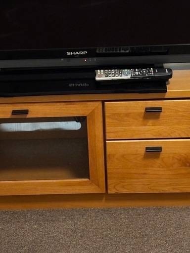SHARP６０型液晶テレビ美品