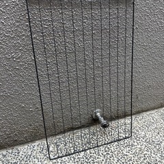 100均の網の画像