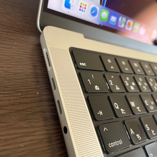 Macbook Pro (14-inch, 2021) Apple M1Pro 32GB/1TB シルバー　88%