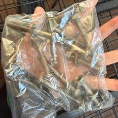 シングルベッドフレーム（鉄製）解体済み／引き取り限定／2月までの画像