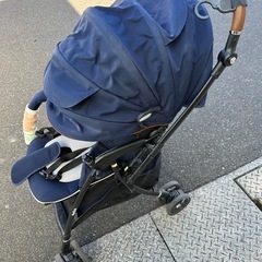 Aprica(アップリカ)  ベビーカー   A型　1ヶ月〜36ヶ月
の画像