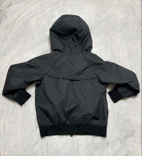 浦和レッズ　NIKE 子ども用ウインドブレーカー Nike フード付きジャケット
