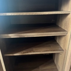 ガラス扉付ラック　収納棚の画像