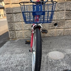 18インチ 子ども用自転車（5歳前後）前カゴ付き 赤×ネイビー 2000円の画像