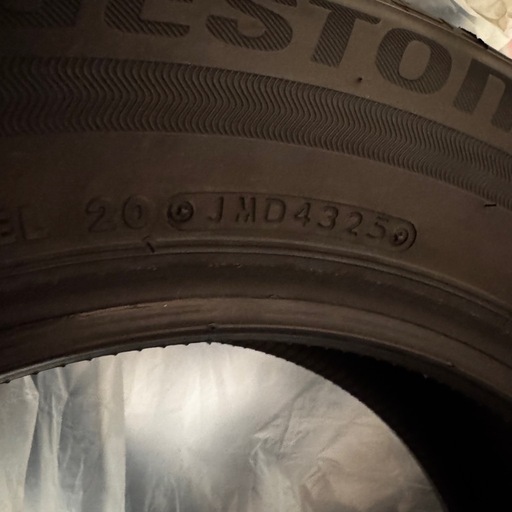 新車外し 4本 2025年製 205/60R16 ブリジストン ヴォクシー ノア (TMY