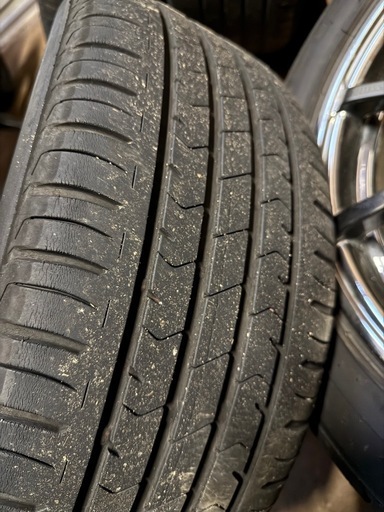 17インチホイール  タイヤセット ヨコハマ ブリジストン値下げました購入希望の方お早めに