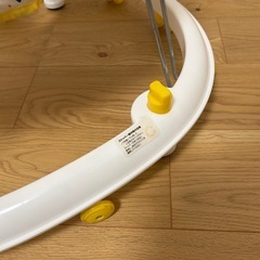 掲載1月29日まで　赤ちゃん　歩行器　西松屋 の画像