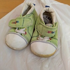 292.キッズ　くつ　グリーン　14cmの画像