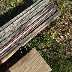 【木材】2×4と杉板（小屋の屋根に使用してました）の画像