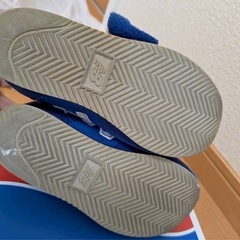 283ニューバランス　子供　くつ　16.5cm ブルーの画像