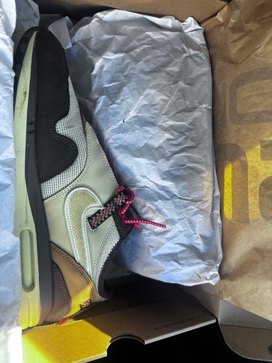 Travis Scott × Nike Air Max 1 