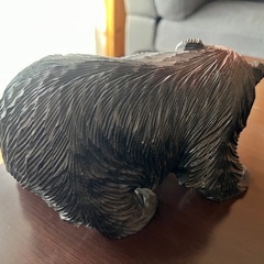 【値下げしました】熊の木彫り/置物/インテリアの画像