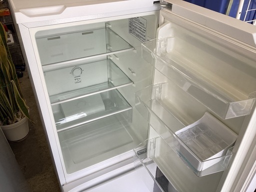 美原店 ハイセンス　冷凍冷蔵庫　162L AT-RF160-WH 21年製