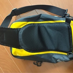防水肩掛けバックの画像