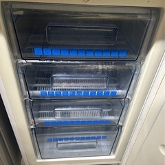 ◆お値引き◆【現状品】　電気冷凍庫　前開き　アビテラックス　2016年製の画像