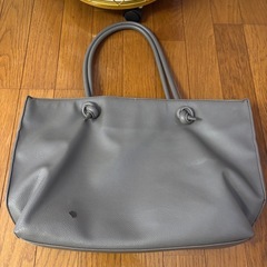 USEDレディースA4トートバッグ　の画像