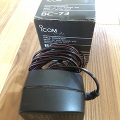ICOM アイコム BC-73 ウォールチャージャー ACアダプター 箱付 未使用 IC-2ST IC-3ST 他 アイコム ハンディー 付属 充電器の画像