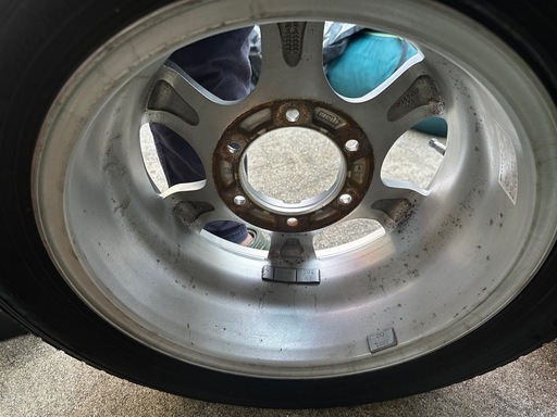 カムロード用ホイール　weds 15×6 1/2JJ OFF28+ T-955KG ハイエースに？