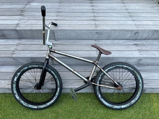 BMX  FITBIKE  CULT 2SHORT 20フレーム