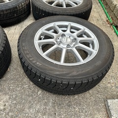 【決まりました】スタッドレスタイヤホイール付き　175／65／14の画像
