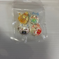 ちぃかわのデコパーツ4個で¥200の画像