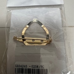 ブローチの画像