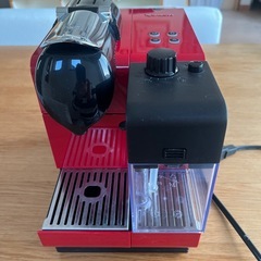 NESPRESSO コーヒーエスプレッソマシーンの画像