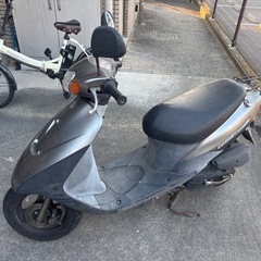 原付バイク　　let's 2
の画像