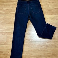 UNIQLO ダークブルースリムフィットデニム M サイズの画像