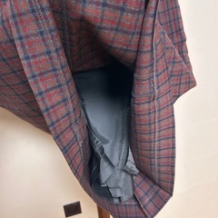 Dome 赤とネイビーのチェック柄　膝丈　タイトスカート ペンシルスカート　チェック柄 タイトスカート スカートの画像