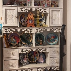 現在商談中です。飾り棚の画像