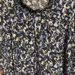 【最終お値下げ】MISSEL 長袖カットソー　 花柄　色鮮やか　花柄 長袖 ネイビー カットソーの画像